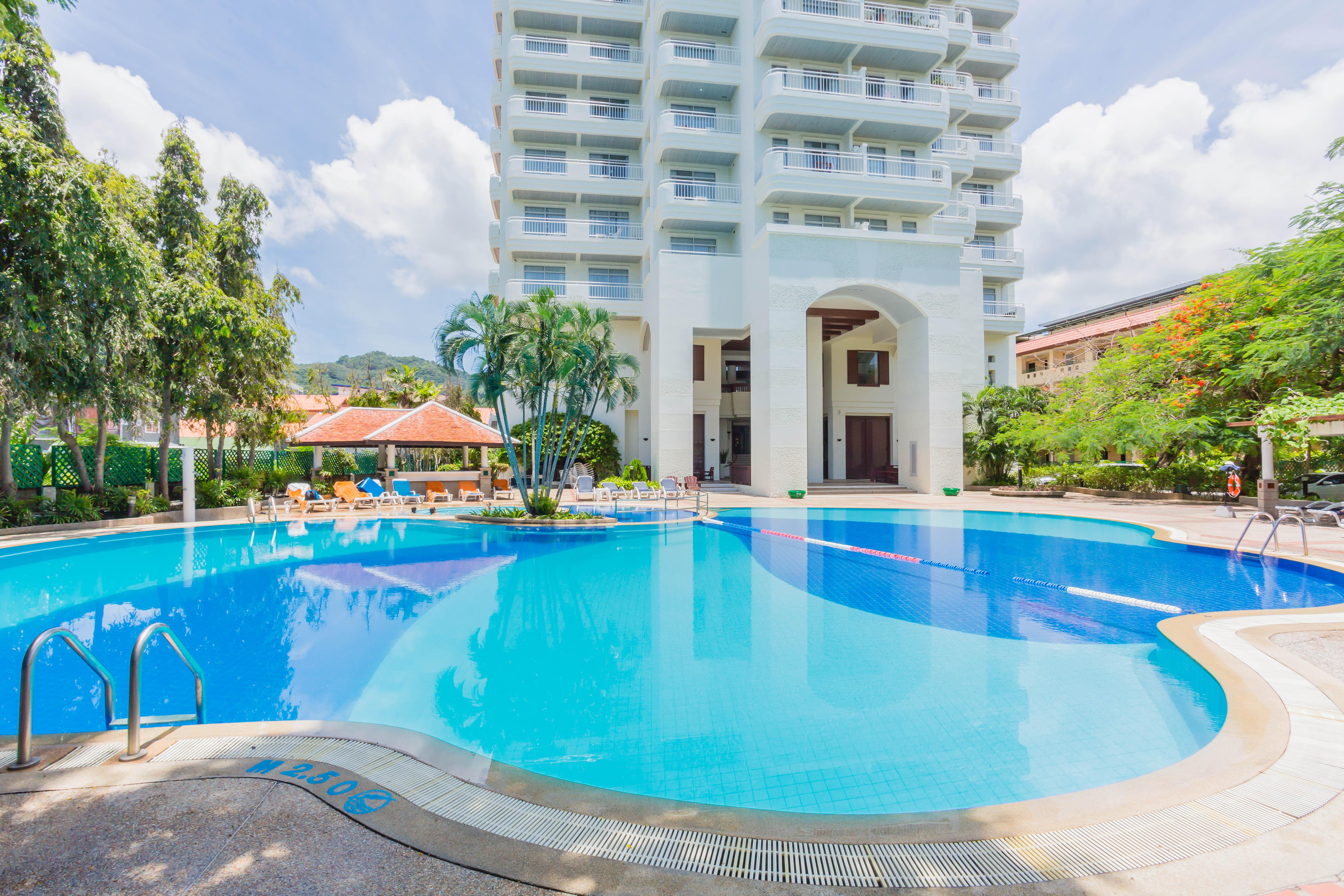 Waterfront Suites Phuket By Centara Karon Εξωτερικό φωτογραφία